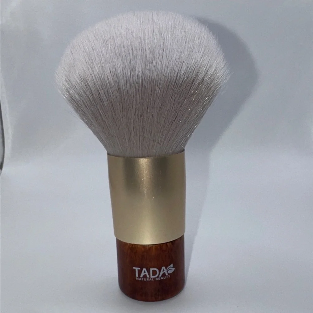 TADA Kabuki Makeup Brush
